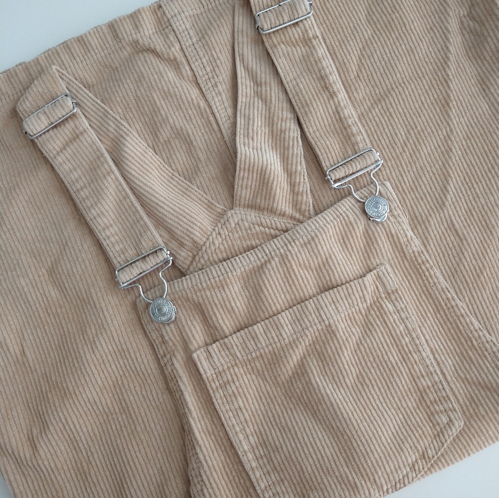 Forever 21 Corduroy Overall Dress | Jumper Dress | Pinafore | Khaki / Taupe